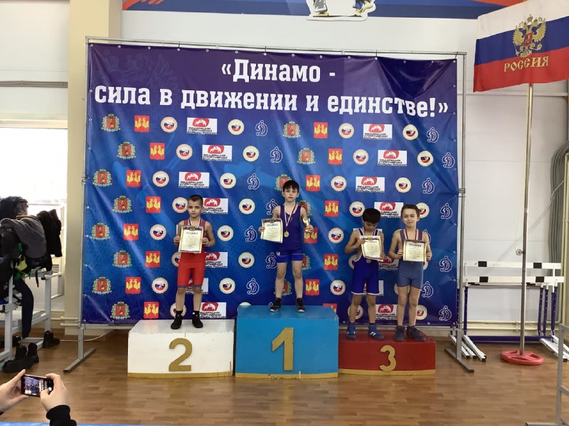 Медали завоевали в греко-римской борьбе спортсмены Электрогорска