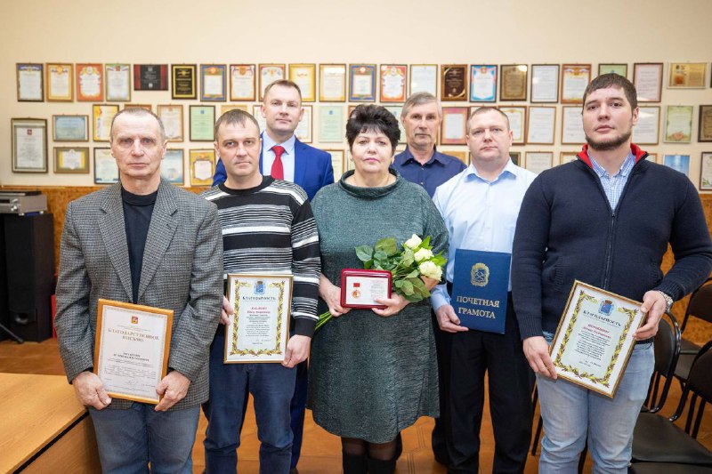 Лучших работников ЖКХ наградили в Подольске