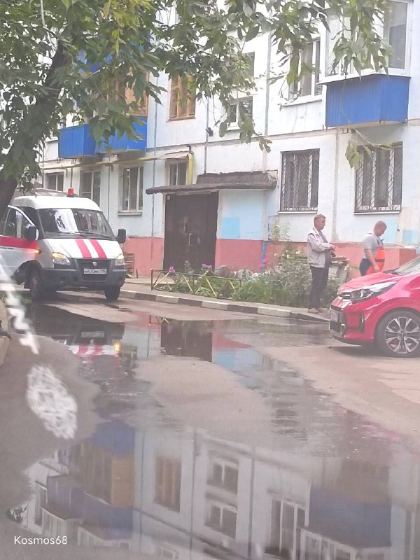 Авария в Солнечногорске — потоп из колодца 27.08.2023