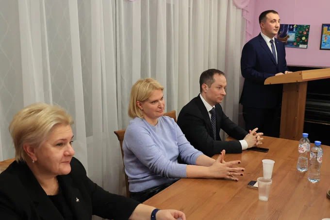 Внеочередное заседание Совета депутатов прошло в Дзержинском