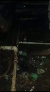 Дыру в трубе канализации не может заделать УК Уютный дом в Электростали